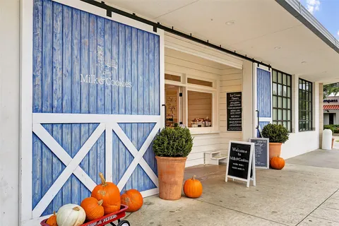 $1,950,000 | 4116 Swarthmore Street, West University Place, TX 77005