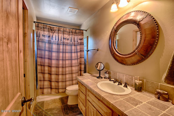 4430 West Hawthorn Road Show Low, AZ 85901 - Photo 24 of 29 Gallery Image 24
