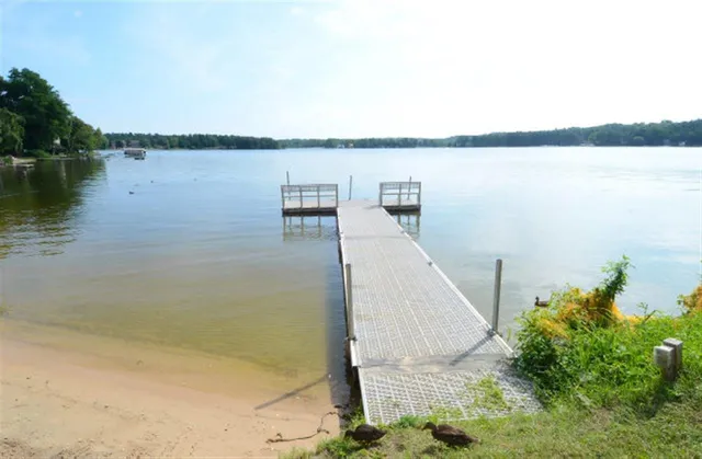 $180,000 | 680 East Hiawatha Drive, Unit 401, Wisconsin Dells, WI 53965