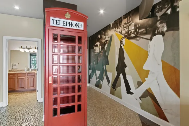 $180,000 | 680 East Hiawatha Drive, Unit 401, Wisconsin Dells, WI 53965