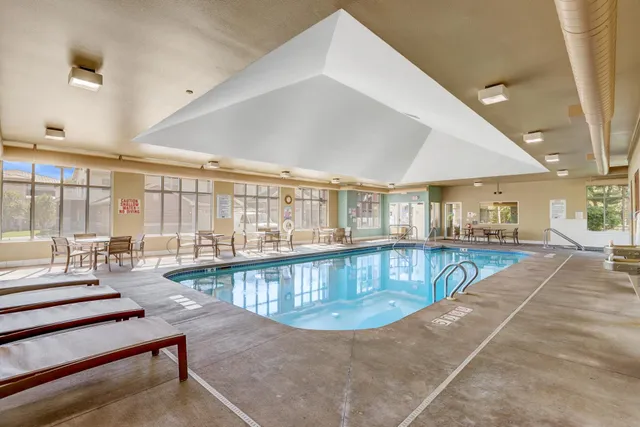 $180,000 | 680 East Hiawatha Drive, Unit 401, Wisconsin Dells, WI 53965