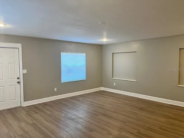 $1,967 | 1539 Hialeah Street, Orlando, FL 32808