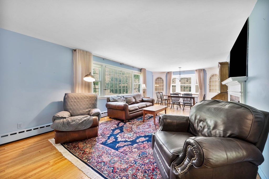 90 Shaker Road Longmeadow, MA 01106 - Photo 8 of 42 Gallery Image 8
