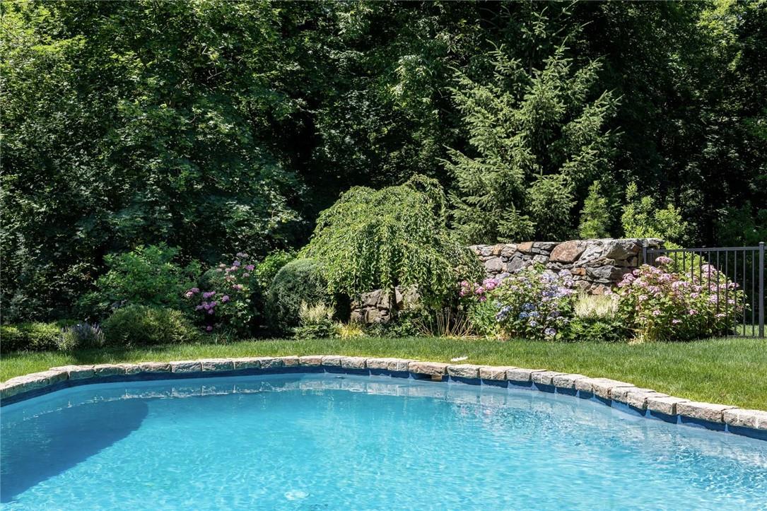 15 Archer Road Harrison, NY 10528 - Photo 25 of 28