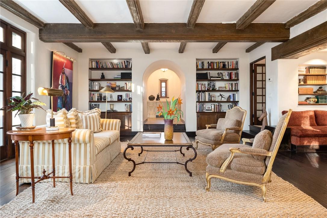 15 Archer Road Harrison, NY 10528 - Photo 4 of 28 Formal living room w/ custom built-ins