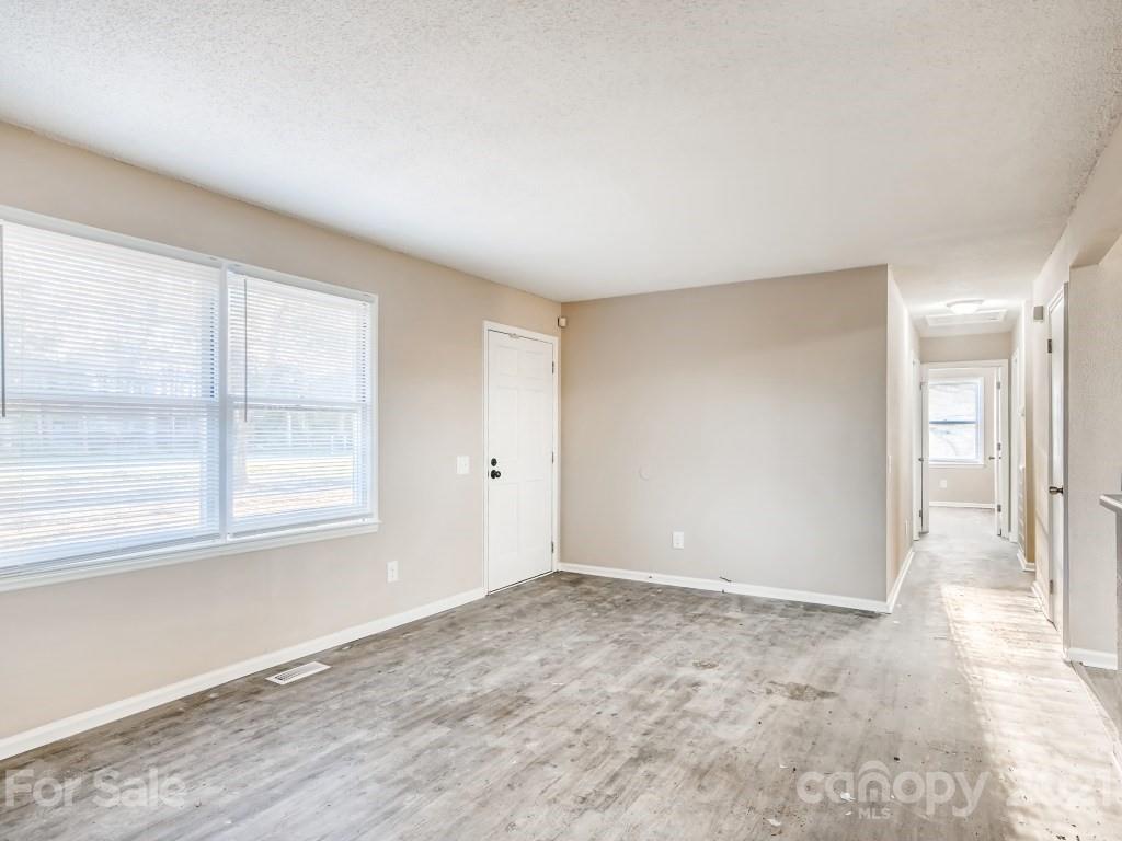 4017 David Cox Road Charlotte, NC 28269 - Photo 2 of 9 Gallery Image 2