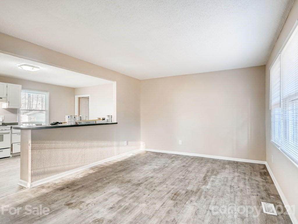 4017 David Cox Road Charlotte, NC 28269 - Photo 3 of 9 Gallery Image 3