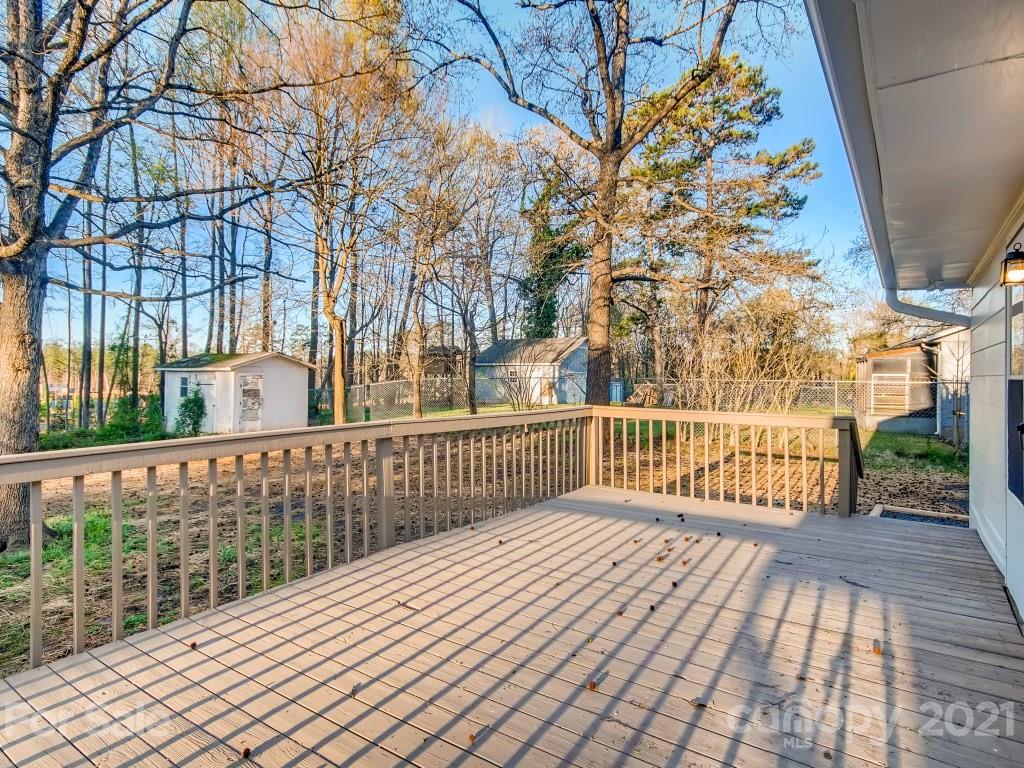 4017 David Cox Road Charlotte, NC 28269 - Photo 8 of 9 Gallery Image 8