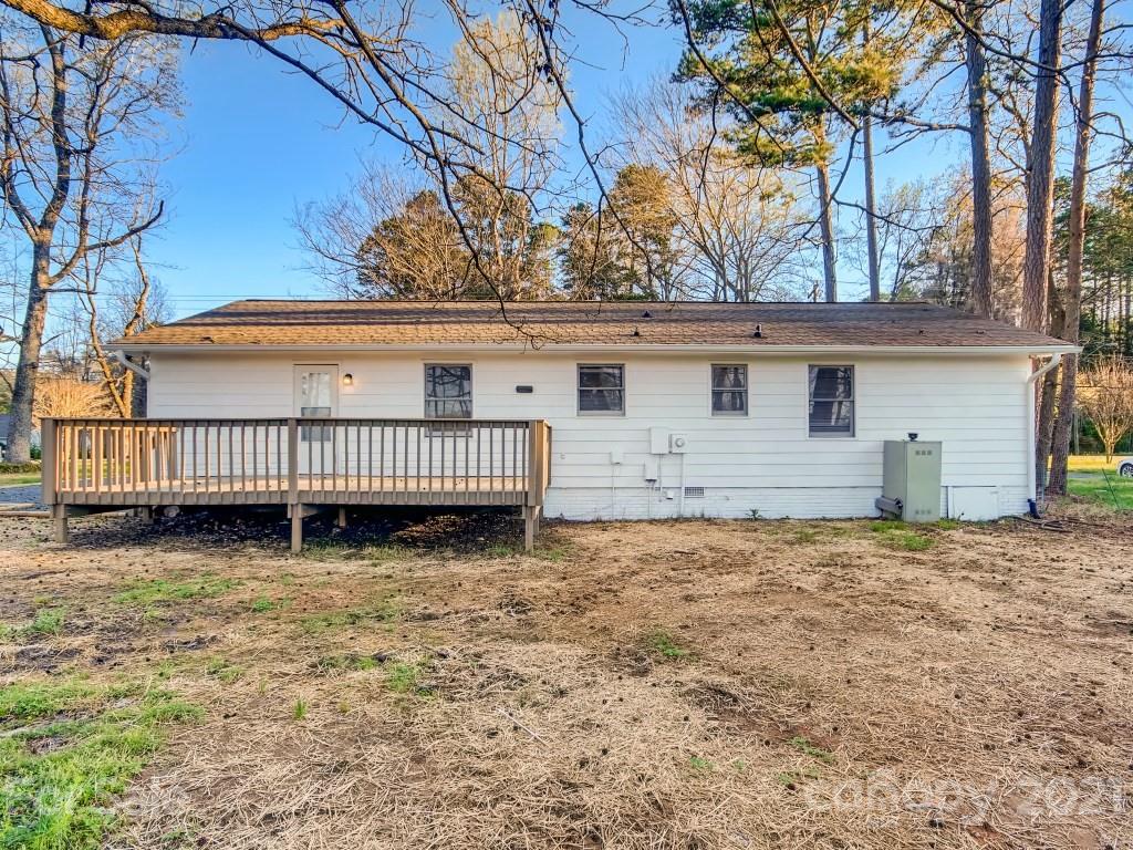 4017 David Cox Road Charlotte, NC 28269 - Photo 9 of 9 Gallery Image 9