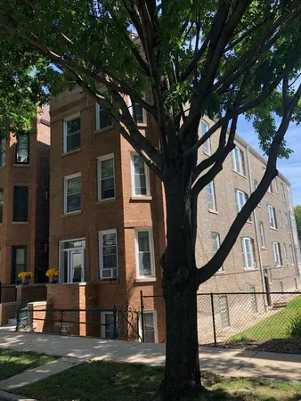 $2,000 | 3429 South Union Avenue, Unit 3R, Chicago, IL 60616