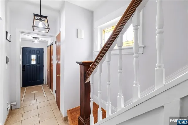 $579,000 | 221 4th Street, Ridgefield Park, NJ 07660