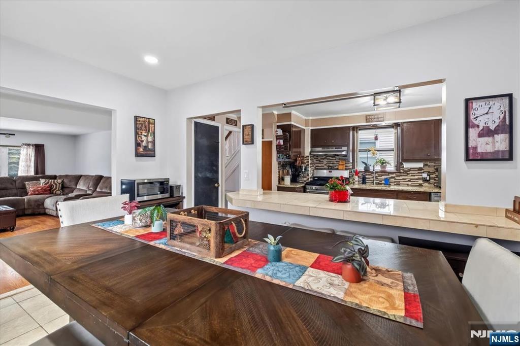 221 4th Street Ridgefield Park, NJ 07660 - Photo 8 of 22