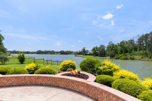 $1,395,000 | 28211 East Benders Landing Boulevard, Spring, TX 77386