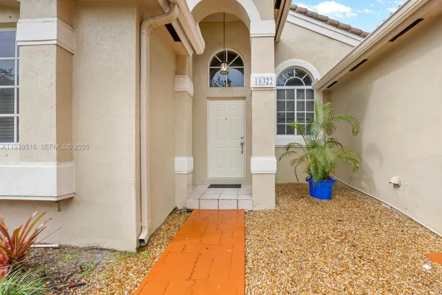 $3,900 | 18322 Southwest 94th Court, Palmetto Bay, FL 33157