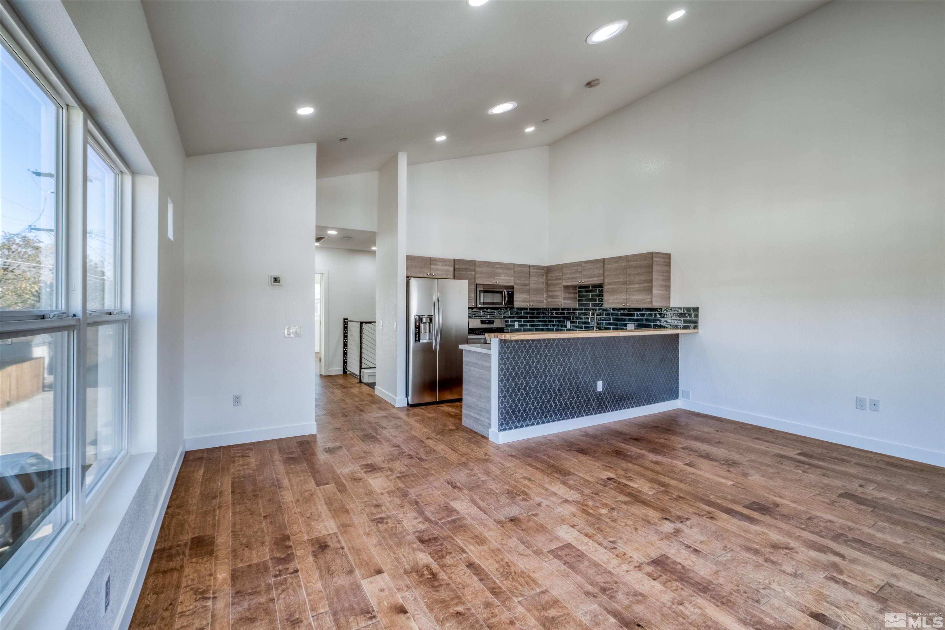 333 Roberts Street Reno, NV 89502 - Photo 10 of 21 Photo 10