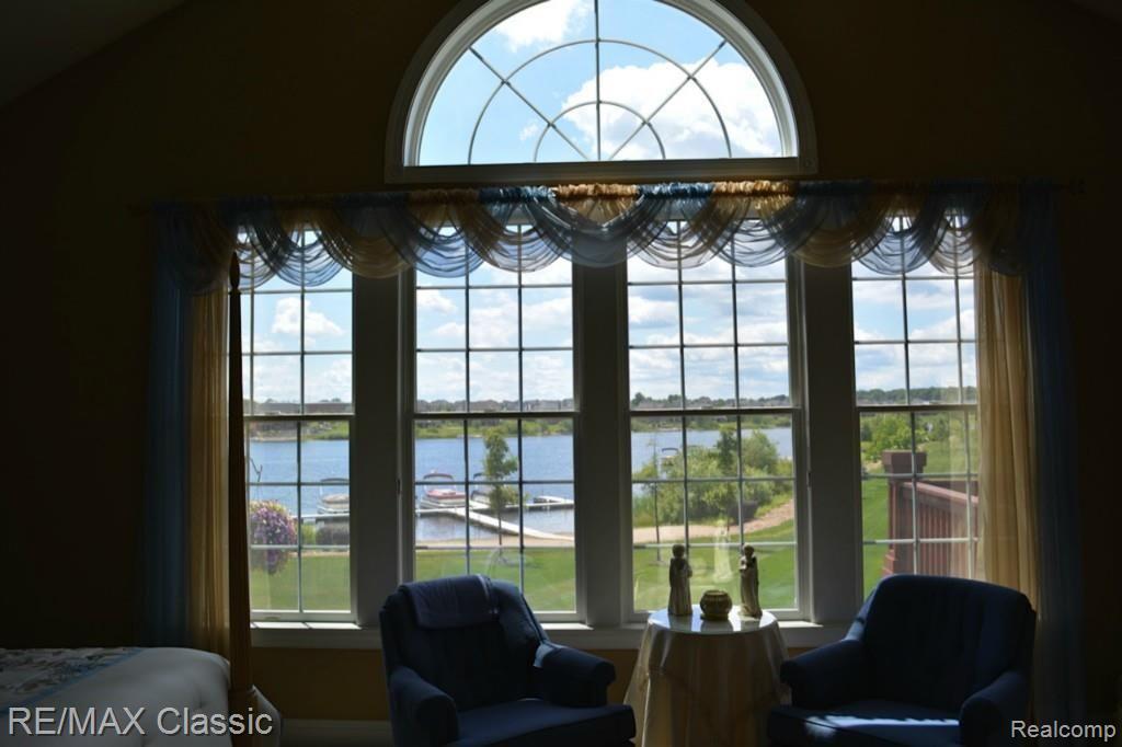 24855 Reeds Pointe Drive Novi, MI 48374 - Photo 18 of 29 master 3.jpg