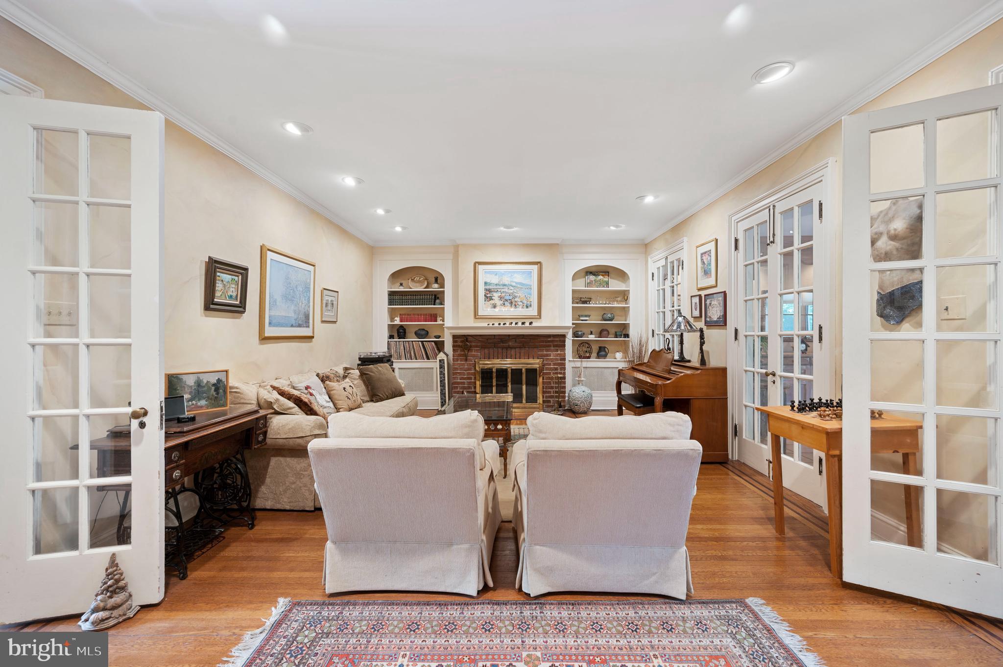 182 Rolling Road Bala Cynwyd, PA 19004 - Photo 8 of 32 Gallery Image 8