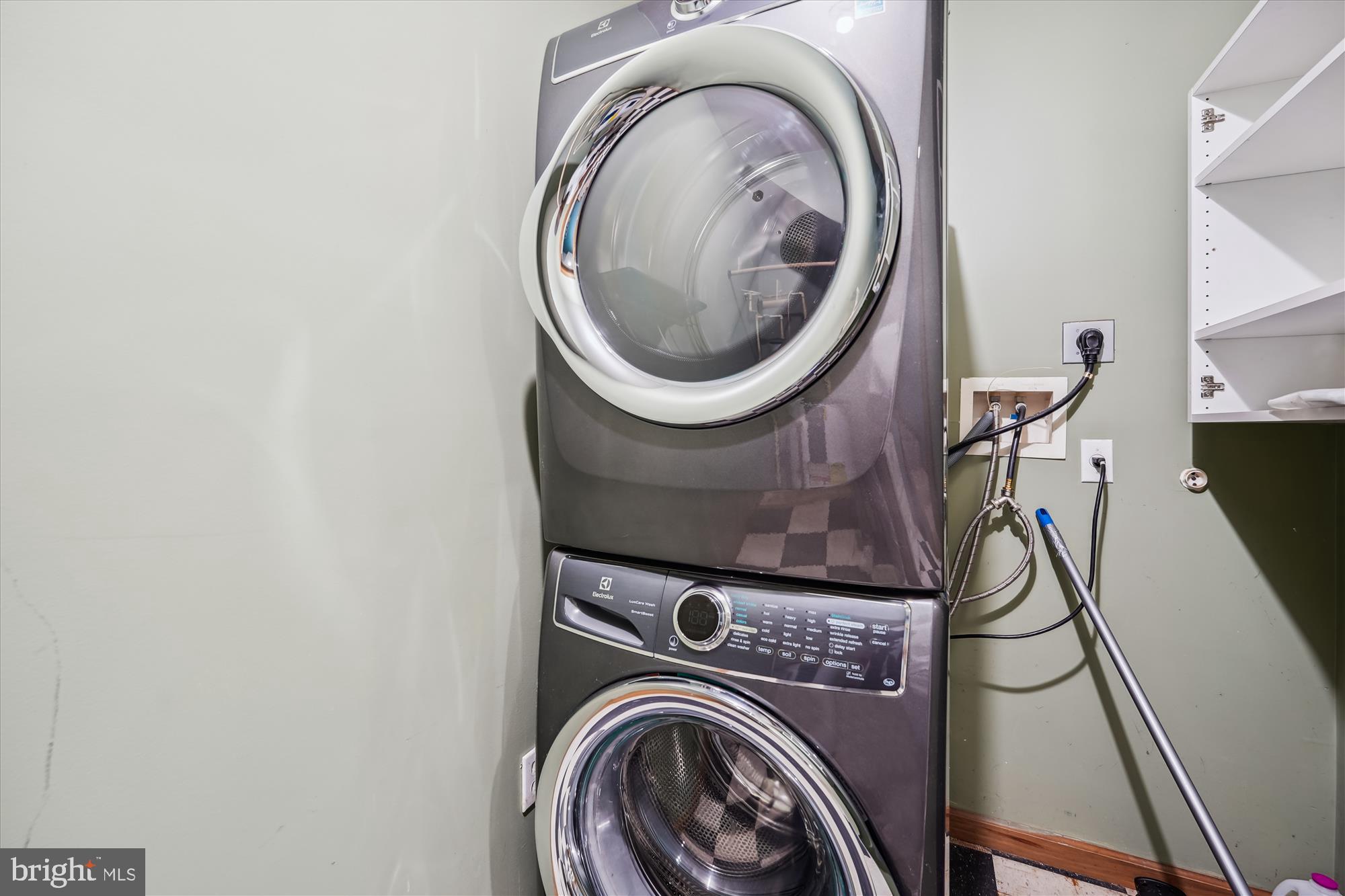 5445 Sixes Road Prince Frederick, MD 20678 - Photo 74 of 98 In-Law laundry