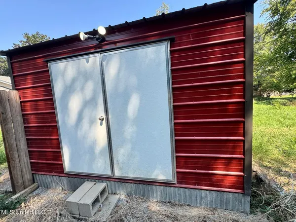 $150,000 | 305 Seymour Drive, Indianola, MS 38751