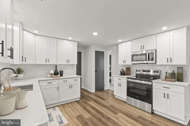 $349,900 | 8287 Pleasant Valley Road, Stewartstown, PA 17363