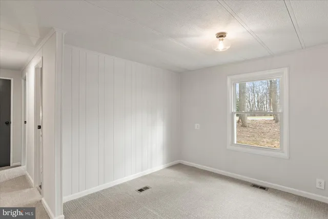 $349,900 | 8287 Pleasant Valley Road, Stewartstown, PA 17363