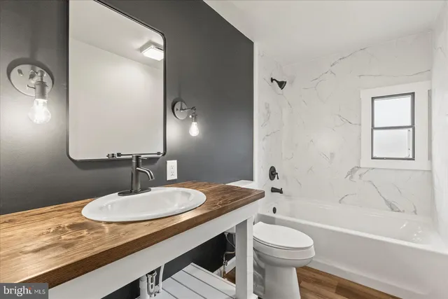 $349,900 | 8287 Pleasant Valley Road, Stewartstown, PA 17363