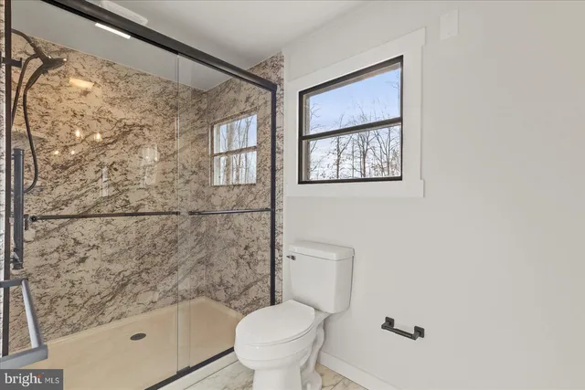 $349,900 | 8287 Pleasant Valley Road, Stewartstown, PA 17363