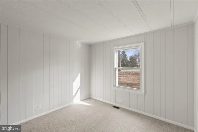 $349,900 | 8287 Pleasant Valley Road, Stewartstown, PA 17363