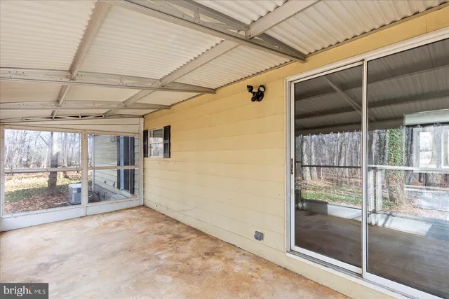 $349,900 | 8287 Pleasant Valley Road, Stewartstown, PA 17363