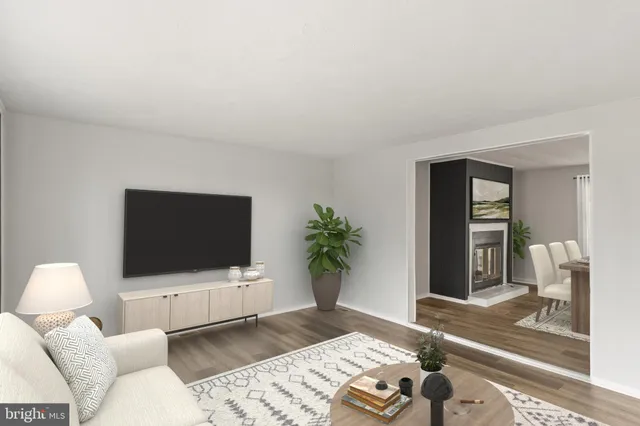 $349,900 | 8287 Pleasant Valley Road, Stewartstown, PA 17363