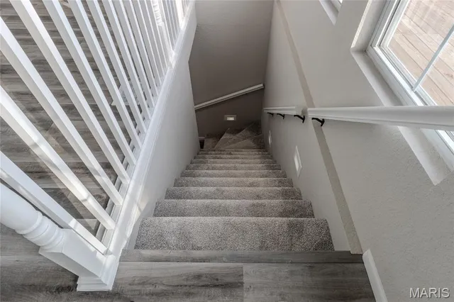 $430,000 | 20361 Heritage Road, St. Robert, MO 65584