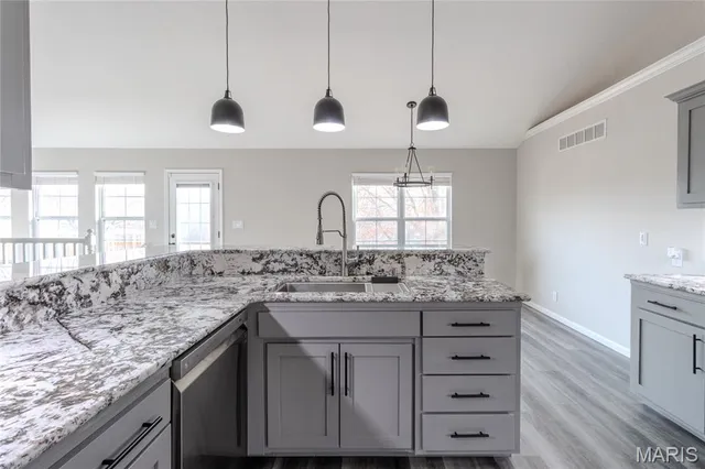 $430,000 | 20361 Heritage Road, St. Robert, MO 65584