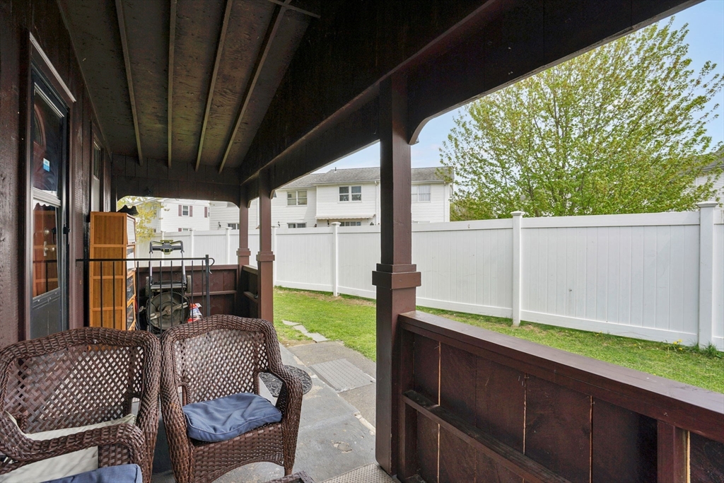94 Cora Avenue Chicopee, MA 01013 - Photo 11 of 41
