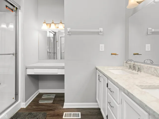 $399,999 | 11611 Capistrano Drive, Indianapolis, IN 46236