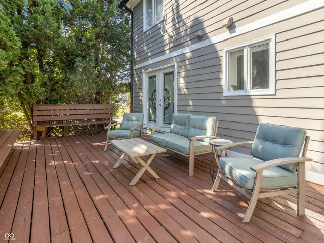 $399,999 | 11611 Capistrano Drive, Indianapolis, IN 46236