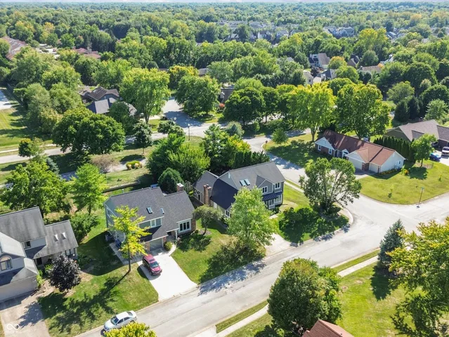 $399,999 | 11611 Capistrano Drive, Indianapolis, IN 46236