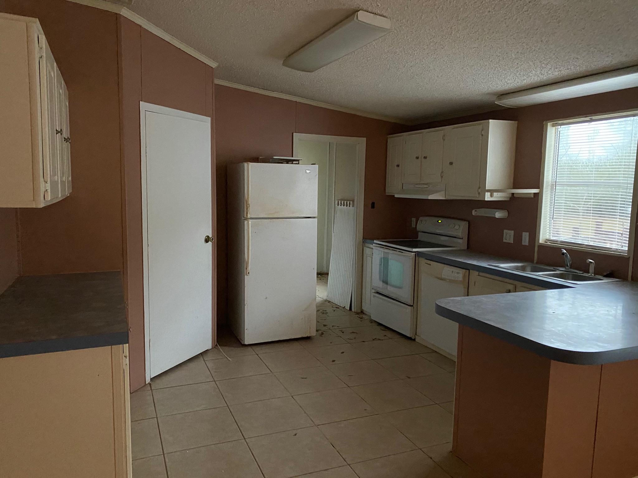 4520 Bryant Bridge Road Holt, FL 32564 - Photo 13 of 26 Gallery Image 13