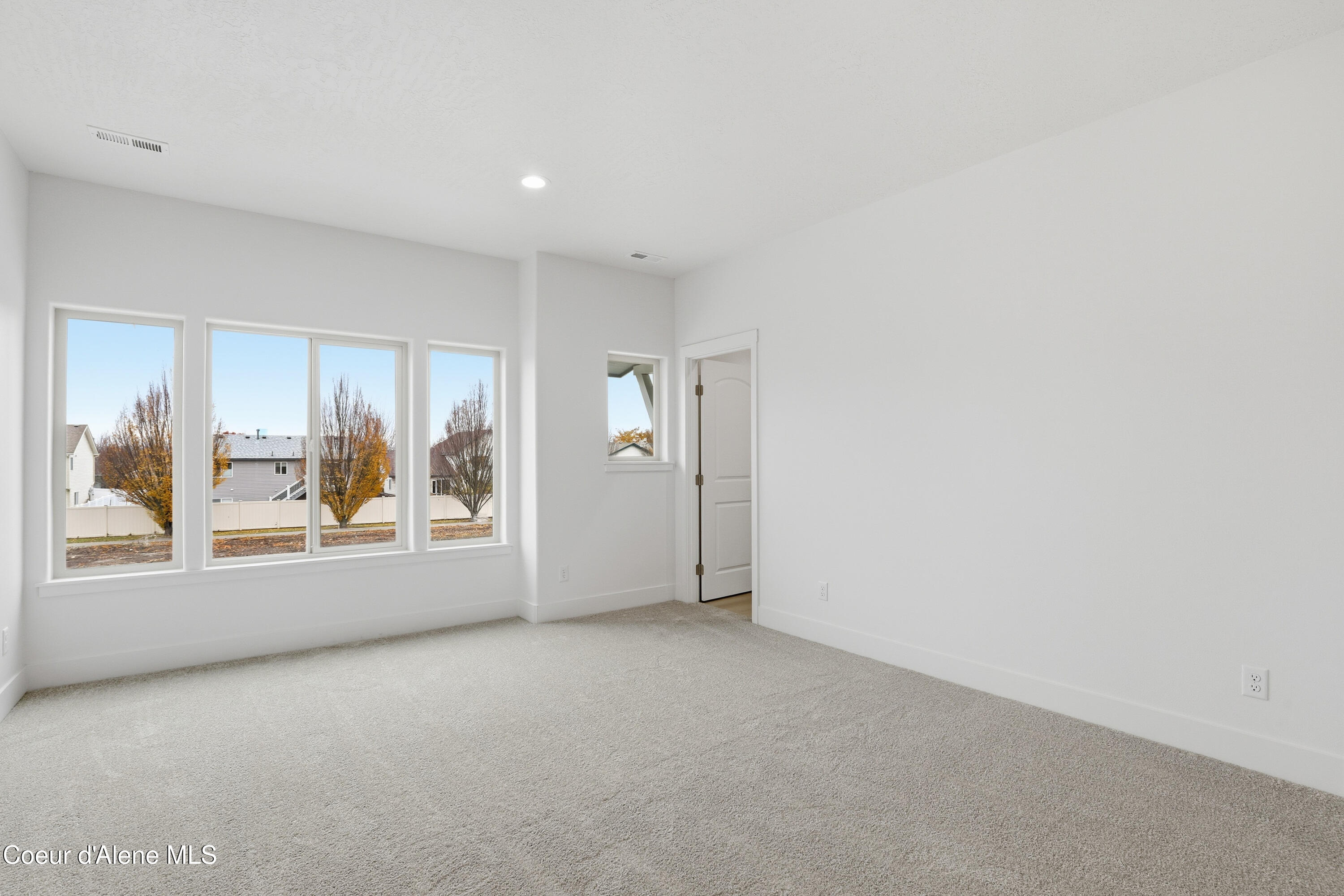 677 North Creative Way Post Falls, ID 83854 - Photo 14 of 21 Primary Suite