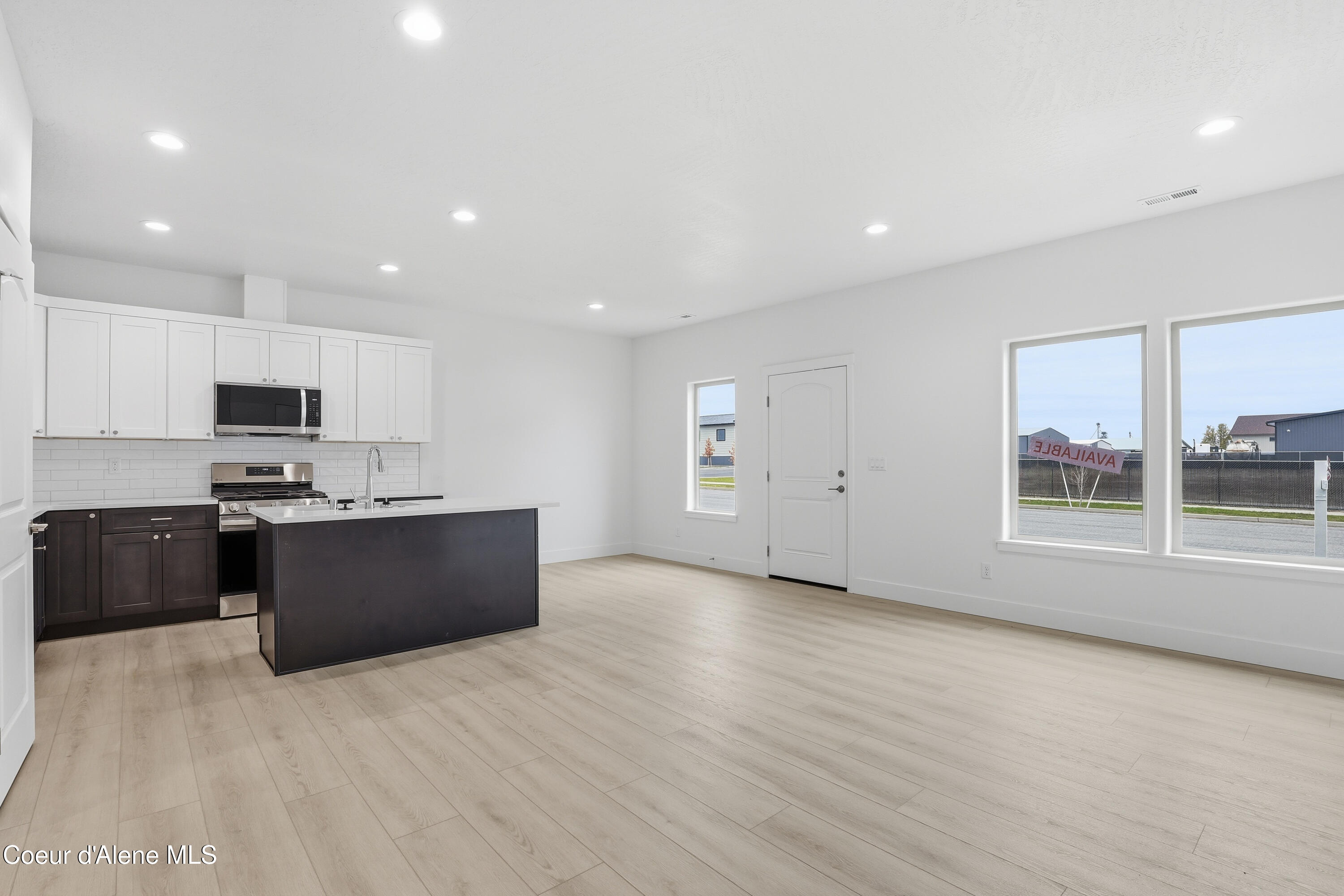 677 North Creative Way Post Falls, ID 83854 - Photo 5 of 21 Great Room