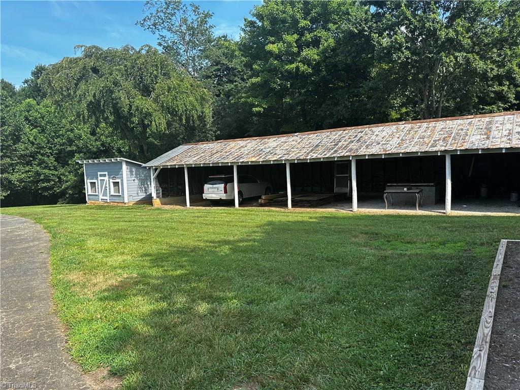 219 Thurmond Road Thurmond, NC 28683 - Photo 12 of 28