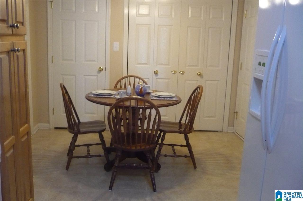 8521 Covington Way Leeds, AL 35094 - Photo 4 of 16