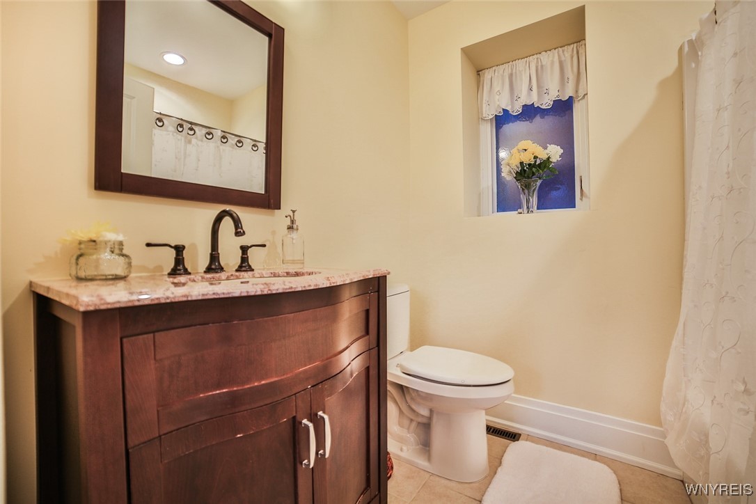 231 Niagara Street Buffalo, NY 14201 - Photo 43 of 50