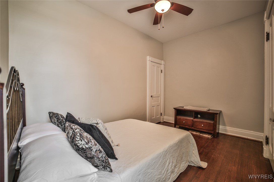 231 Niagara Street Buffalo, NY 14201 - Photo 45 of 50