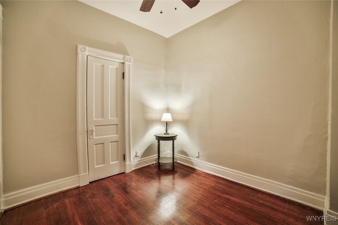 231 Niagara Street Buffalo, NY 14201 - Photo 48 of 50