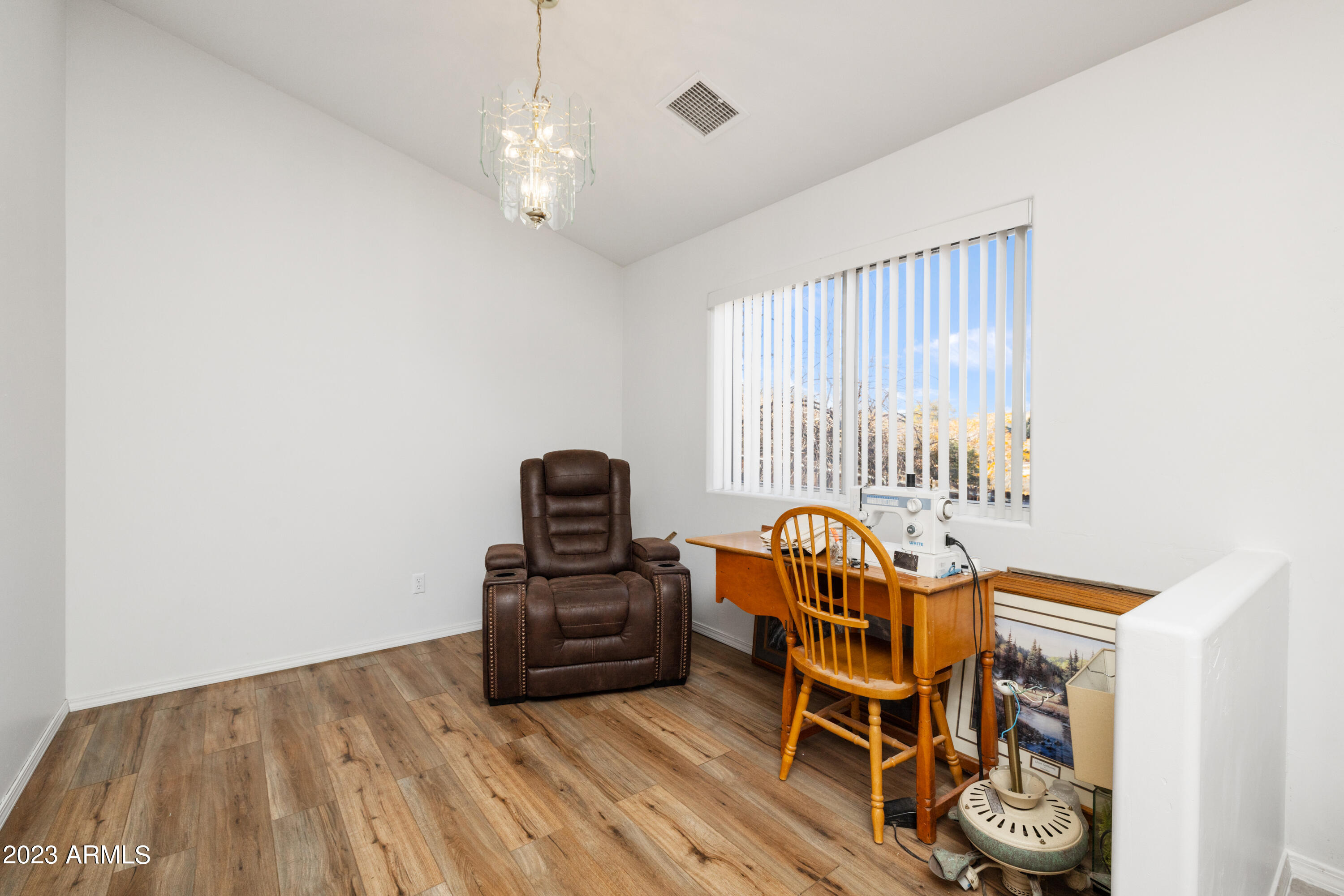 009_Formal Dining Room