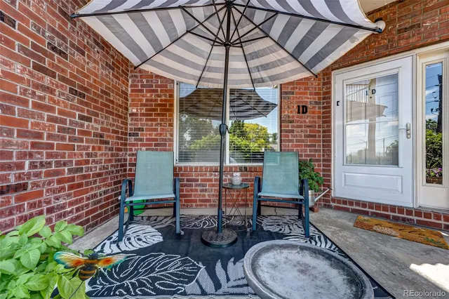 a table and chairs in the patio