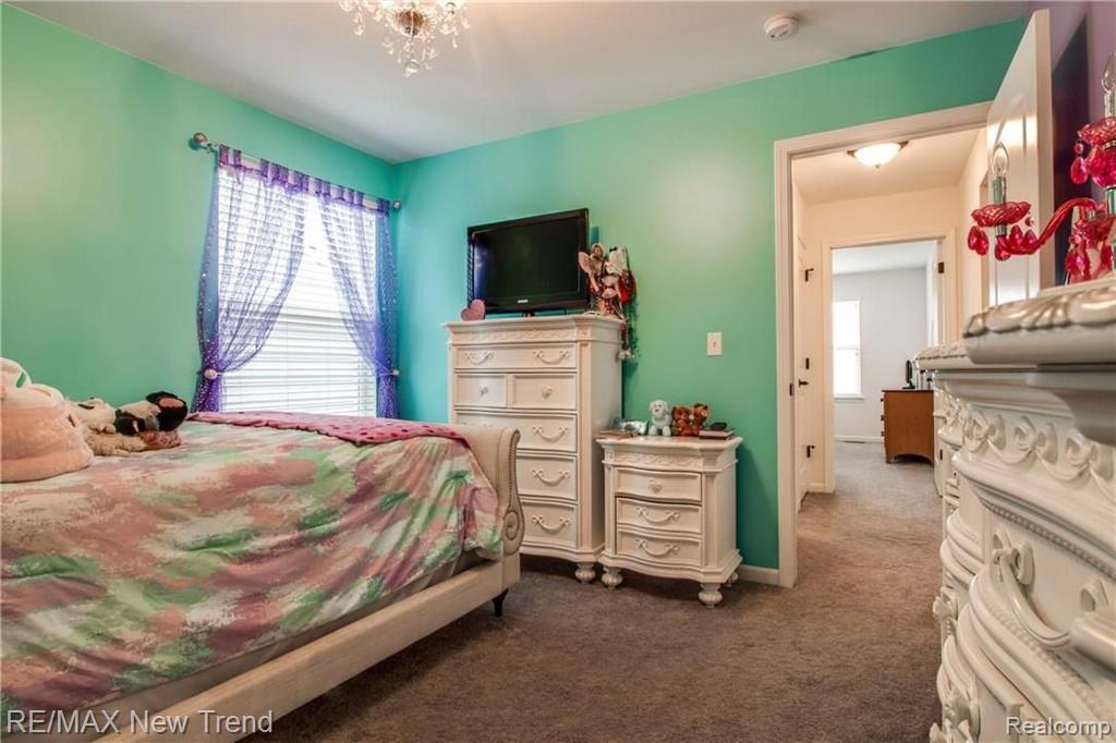 3115 Curtis Road Wixom, MI 48393 - Photo 13 of 44