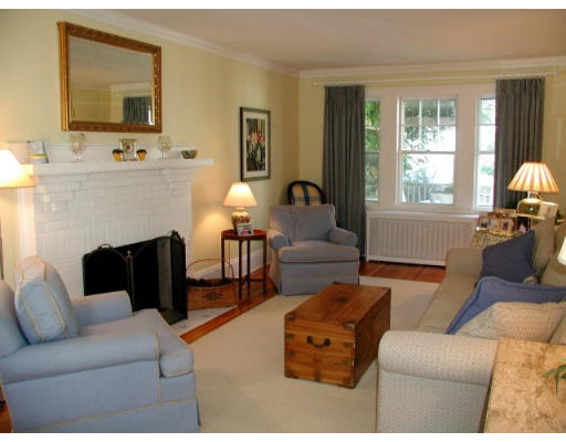 70 Bay State Road Belmont, MA 02478 - Photo 2 of 9 Gallery Image 2