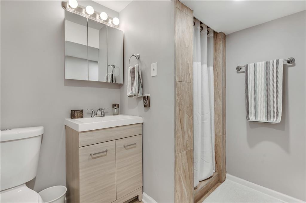 271 West Allegheny Road Imperial, PA 15126 - Photo 21 of 25 Gallery Image 21