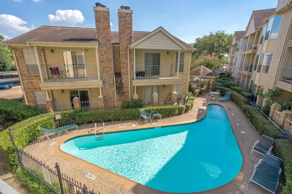 $125,000 | 12550 Whittington Drive, Unit 203, Houston, TX 77077